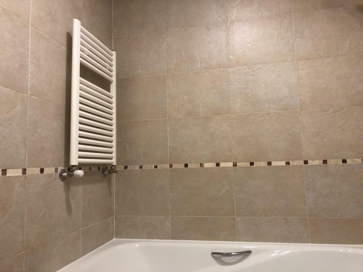 Apartament Deluxe Pirineos Sabiñánigo Zewnętrze zdjęcie
